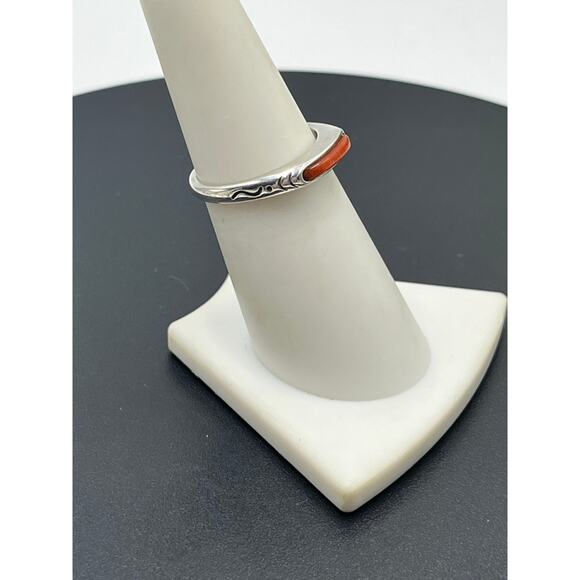 Carolyn Pollack RELIOS Retired
Sterling Silver 925 Crushed Coral Stackable Ring - Picture 3 of 11